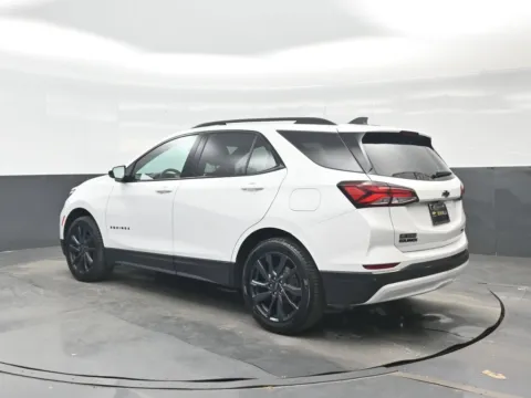 More photos of 2023 Chevrolet Equinox RS at Bob Mills Chevrolet, SC