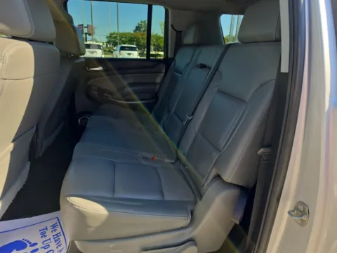 More photos of 2020 Chevrolet Suburban LT at Bob Mills Chevrolet, SC