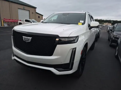 More photos of 2022 Cadillac Escalade Sport Platinum at Bob Mills Chevrolet, SC
