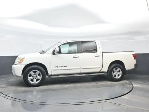 Another view of 2005 Nissan Titan SE for sale in Darlington, SC at Bob Mills Chevrolet