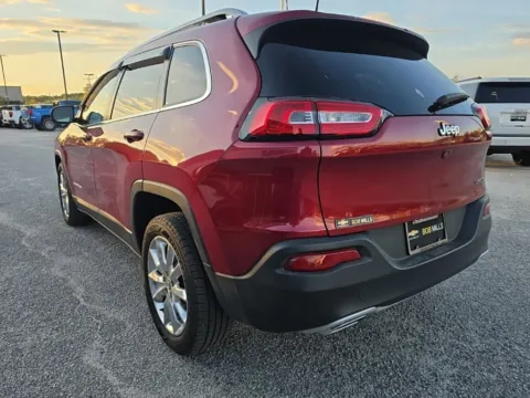 Another view of 2017 Jeep Cherokee Limited for sale in Darlington, SC at Bob Mills Chevrolet
