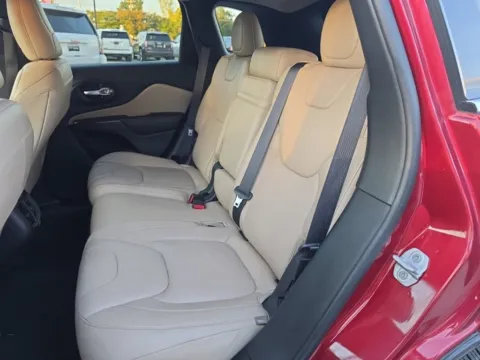More photos of 2017 Jeep Cherokee Limited at Bob Mills Chevrolet, SC