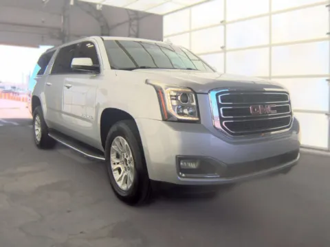Silver 2018 GMC Yukon XL SLT for sale in Darlington, SC