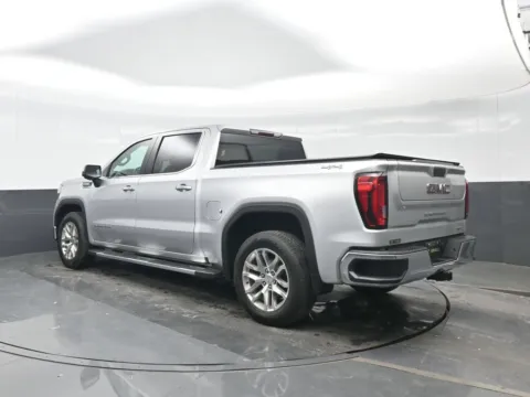 More photos of 2019 GMC Sierra 1500 SLT at Bob Mills Chevrolet, SC