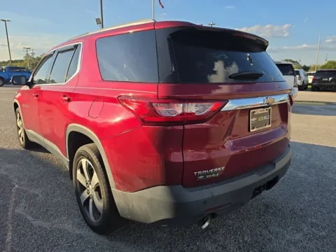 Another view of 2018 Chevrolet Traverse 3LT for sale in Darlington, SC at Bob Mills Chevrolet