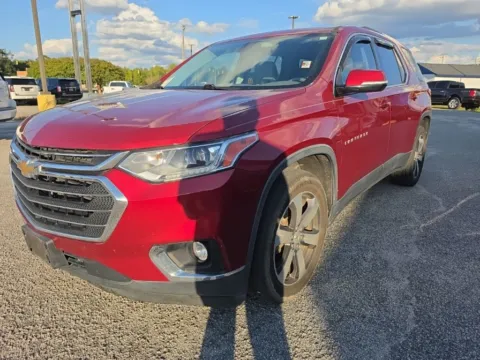 Photos of 2018 Chevrolet Traverse 3LT for sale in Darlington, SC at Bob Mills Chevrolet