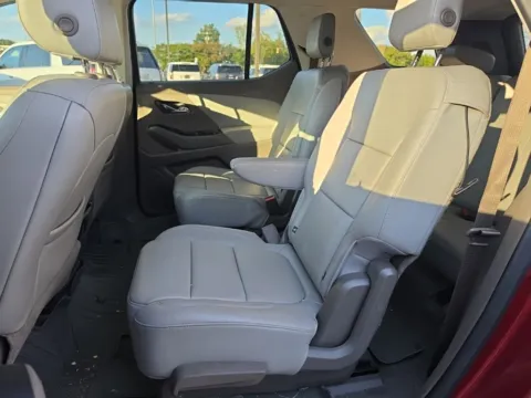 More photos of 2018 Chevrolet Traverse 3LT at Bob Mills Chevrolet, SC