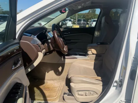 More photos of 2013 Cadillac SRX Premium at Bob Mills Chevrolet, SC