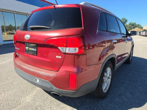 More photos of 2014 Kia Sorento LX at Bob Mills Chevrolet, SC