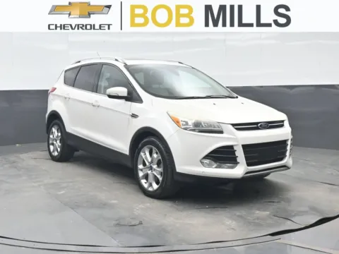 White 2015 Ford Escape Titanium for sale in Darlington, SC