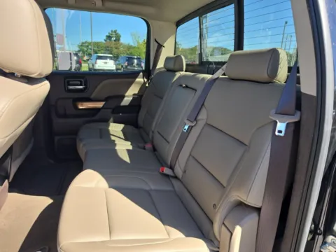 More photos of 2018 Chevrolet Silverado 1500 LTZ at Bob Mills Chevrolet, SC