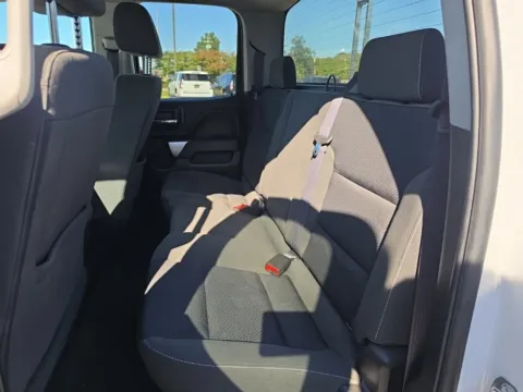 More photos of 2017 Chevrolet Silverado 1500 LT at Bob Mills Chevrolet, SC