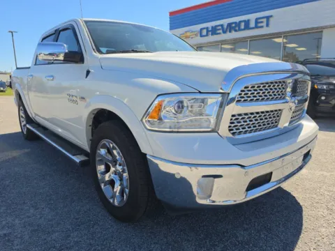 White 2017 Ram 1500 Laramie for sale in Darlington, SC