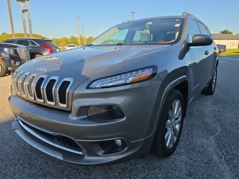 Photos of 2017 Jeep Cherokee Overland for sale in Darlington, SC at Bob Mills Chevrolet
