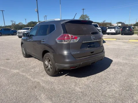 Photos of 2015 Nissan Rogue SL for sale in Darlington, SC at Bob Mills Chevrolet