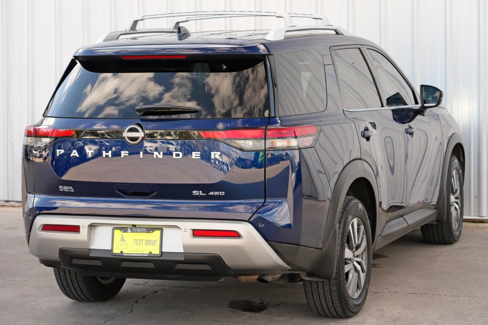 2025 Nissan Pathfinder SL - Photo 49