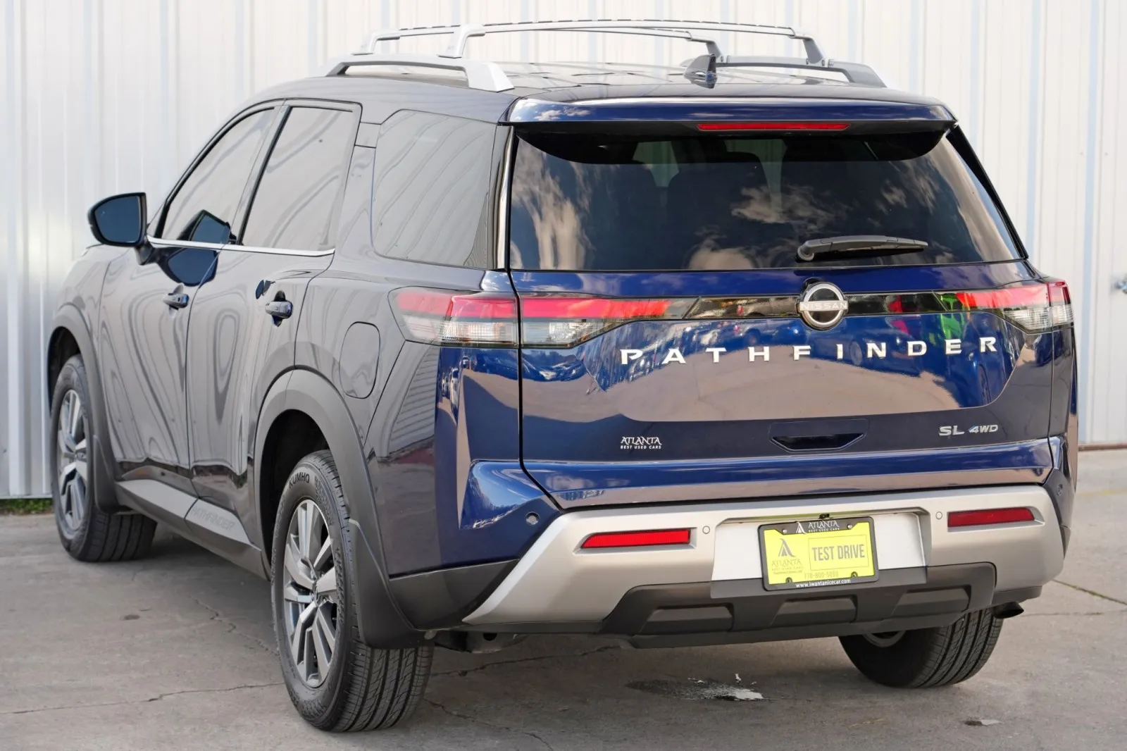 2025 Nissan Pathfinder SL - Photo 47