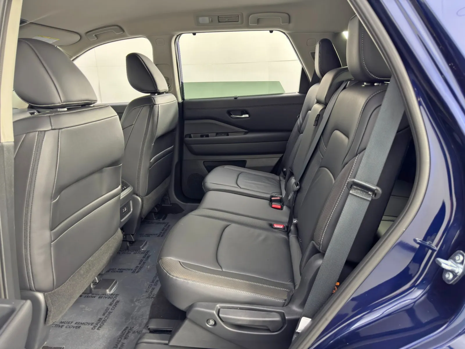 2025 Nissan Pathfinder SL - Photo 38