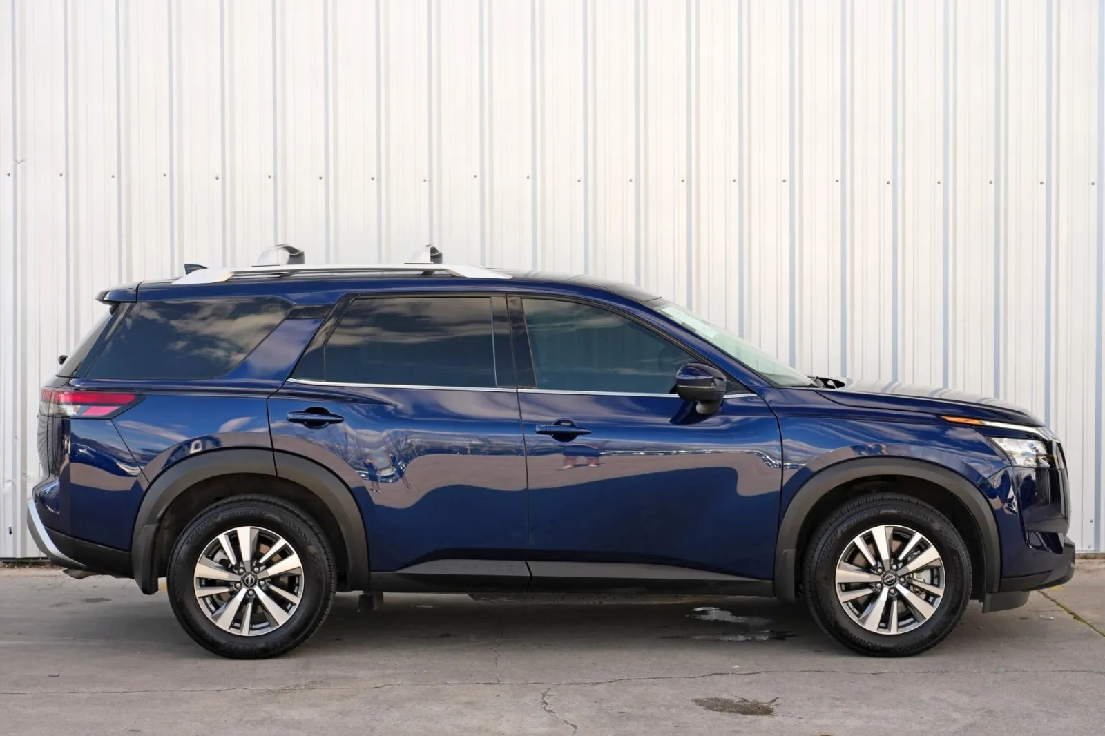 2025 Nissan Pathfinder SL - Photo 50