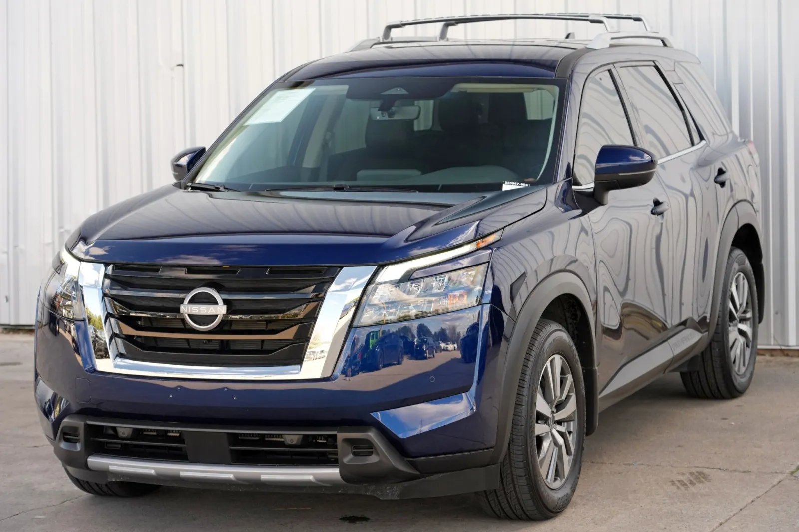 2025 Nissan Pathfinder SL - Photo 45