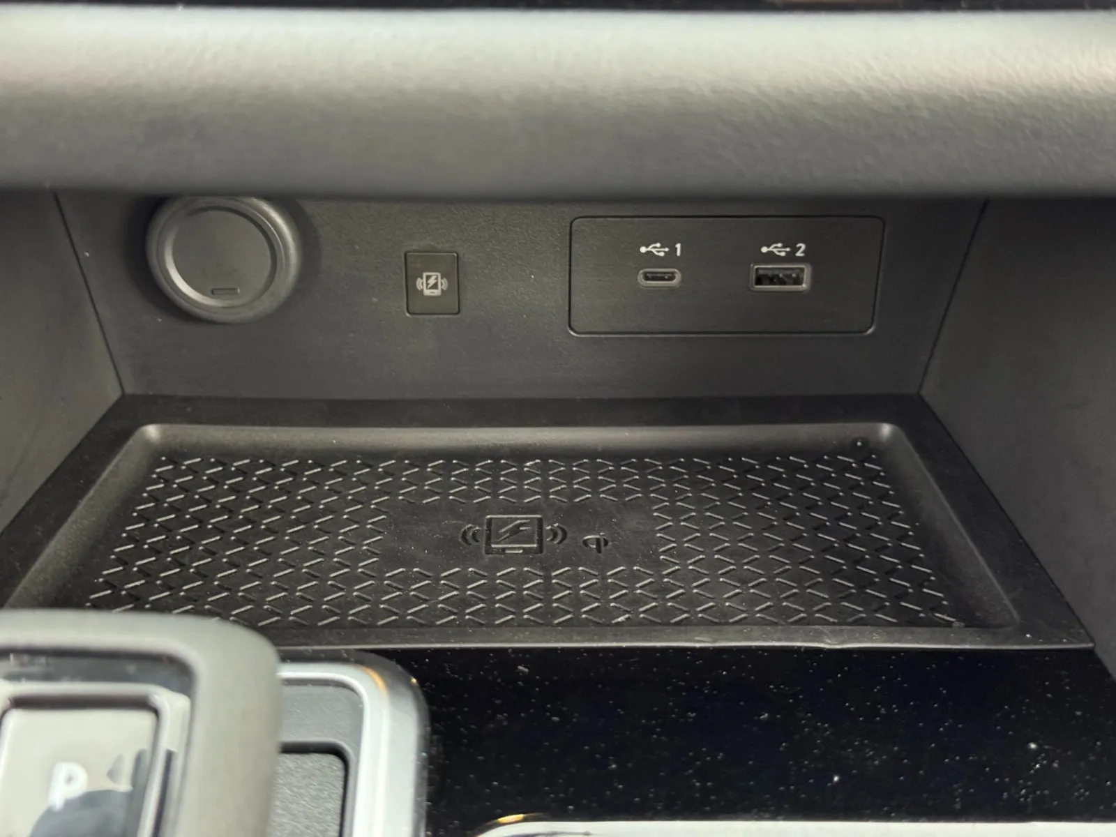 2025 Nissan Pathfinder SL - Photo 26