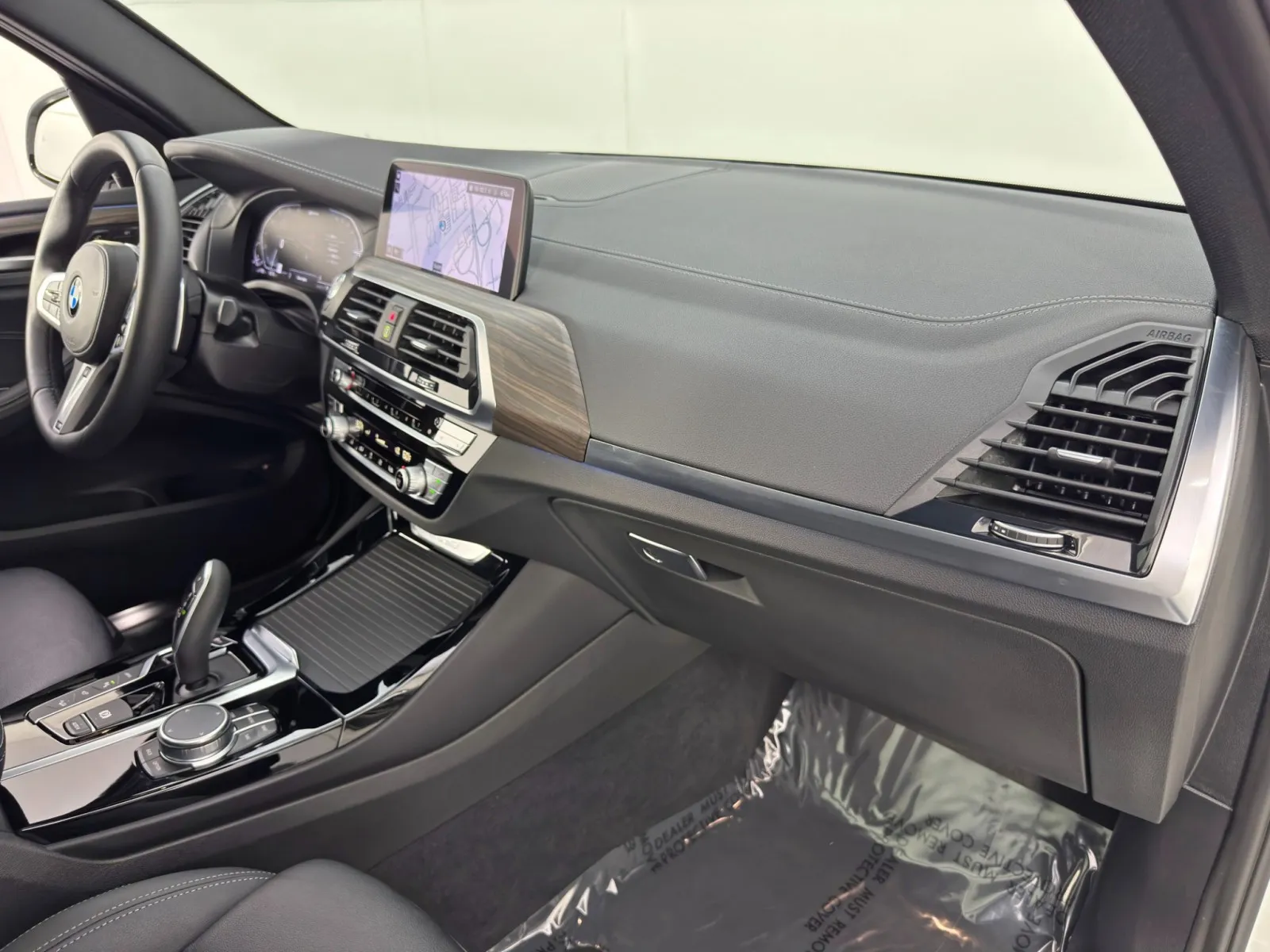 2021 BMW X3 30e - Photo 14