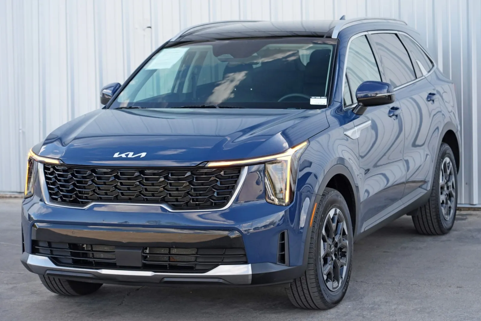2024 Kia Sorento S - Photo 44