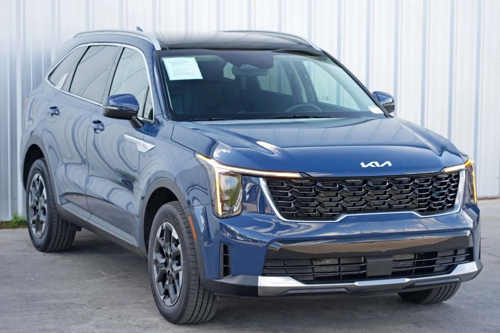 2024 Kia Sorento S - Photo 50