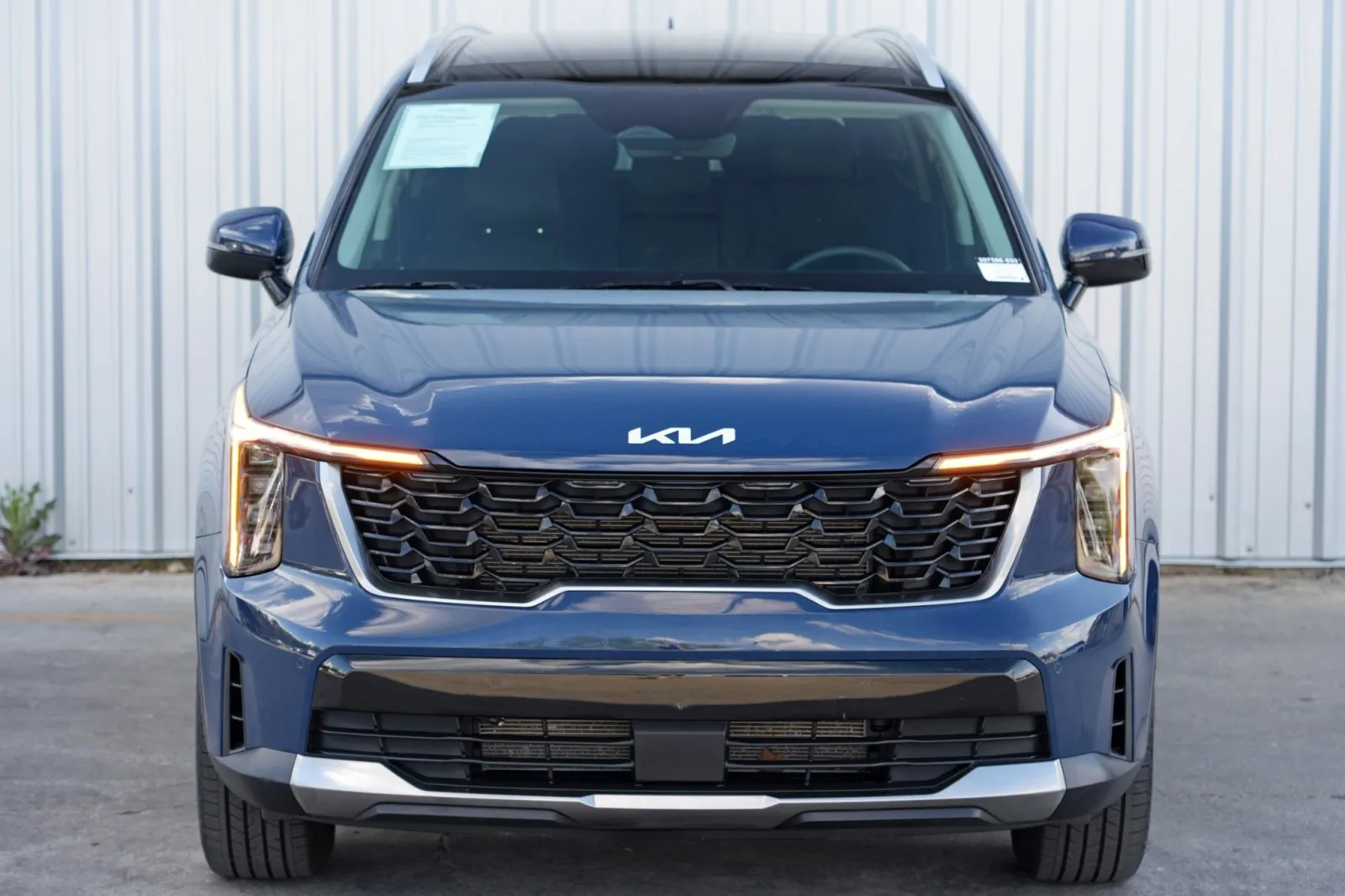 2024 Kia Sorento S - Photo 43