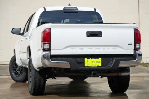 More photos of 2021 Toyota Tacoma SR5 at Atlanta Best Used Cars, GA