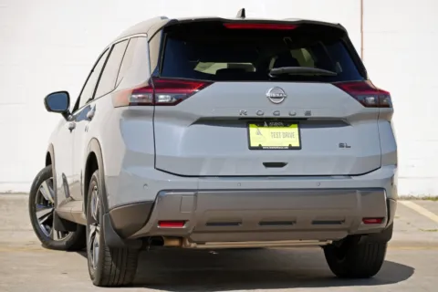 More photos of 2024 Nissan Rogue SL at Atlanta Best Used Cars, GA