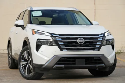 Photos of 2025 Nissan Rogue SL for sale in Peachtree Corners, GA at Atlanta Best Used Cars