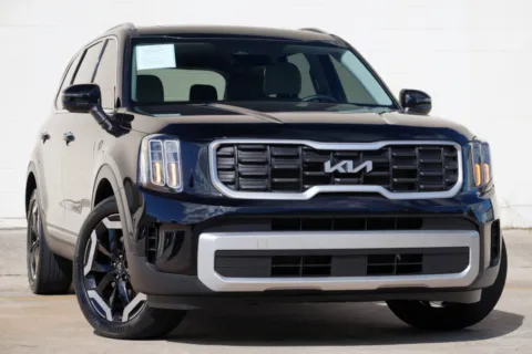 Photos of 2024 Kia Telluride S for sale in Peachtree Corners, GA at Atlanta Best Used Cars