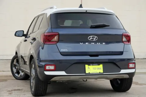 More photos of 2022 Hyundai Venue Limited at Atlanta Best Used Cars, GA