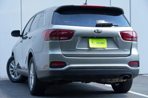 More photos of 2019 Kia Sorento LX at Atlanta Best Used Cars, GA