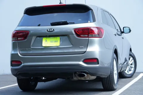 More photos of 2019 Kia Sorento LX at Atlanta Best Used Cars, GA