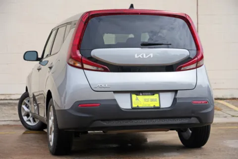 More photos of 2022 Kia Soul LX w/ Technology Package at Atlanta Best Used Cars, GA