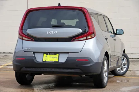 More photos of 2022 Kia Soul LX w/ Technology Package at Atlanta Best Used Cars, GA