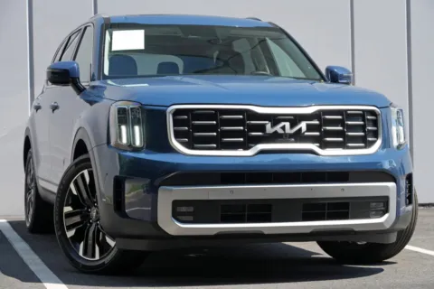 Photos of 2023 Kia Telluride SX for sale in Peachtree Corners, GA at Atlanta Best Used Cars