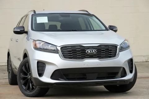 Photos of 2020 Kia Sorento S V6 for sale in Peachtree Corners, GA at Atlanta Best Used Cars