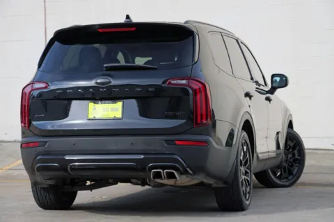 More photos of 2021 Kia Telluride EX w/ Premium & Nightfall Edition Packages at Atlanta Best Used Cars, GA