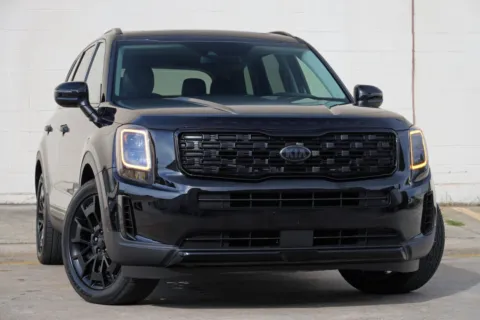 Photos of 2021 Kia Telluride EX w/ Premium & Nightfall Edition Packages for sale in Peachtree Corners, GA at Atlanta Best Used Cars