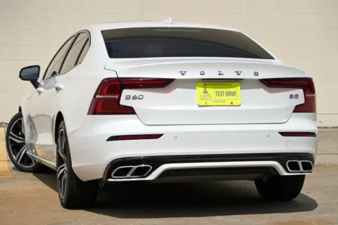 More photos of 2022 Volvo S60 R-Design at Atlanta Best Used Cars, GA