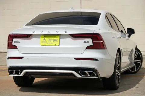 More photos of 2022 Volvo S60 R-Design at Atlanta Best Used Cars, GA