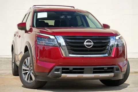 Photos of 2023 Nissan Pathfinder SL for sale in Peachtree Corners, GA at Atlanta Best Used Cars
