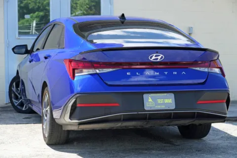 More photos of 2025 Hyundai Elantra Hybrid SEL Sport at Atlanta Best Used Cars, GA