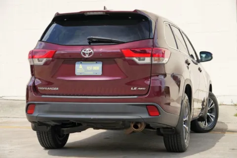 More photos of 2018 Toyota Highlander LE Plus at Atlanta Best Used Cars, GA