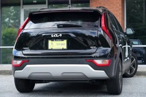 More photos of 2025 Kia Niro Plug-In Hybrid EX at Atlanta Best Used Cars, GA