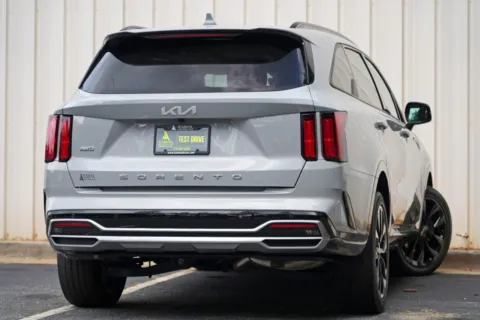 More photos of 2022 Kia Sorento SX at Atlanta Best Used Cars, GA