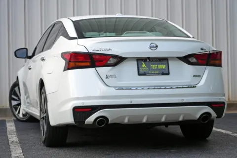 More photos of 2019 Nissan Altima 2.5 SL at Atlanta Best Used Cars, GA